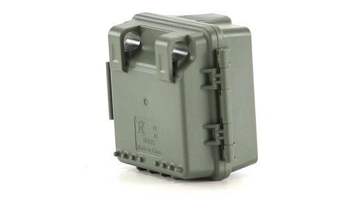 Primos Bullet Proof 2 Trail/Game Camera 8MP 360 View - image 6 from the video